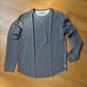 American Eagle Outfitters Gray Long Sleeve Tee